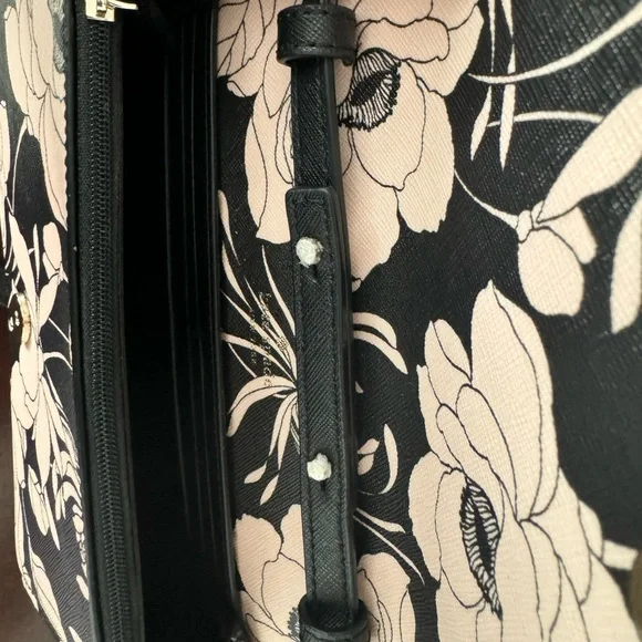 New Without Tags- KATE SPADE CROSSBODY BAG - Picture 2 of 6